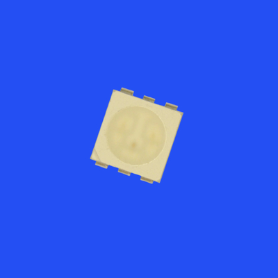 5050 دیود ال ای دی RGB 5.0x5.0mm فوق العاده روشن 120 درجه 6 پین لنز پخش شده 0.3W تراشه SMD